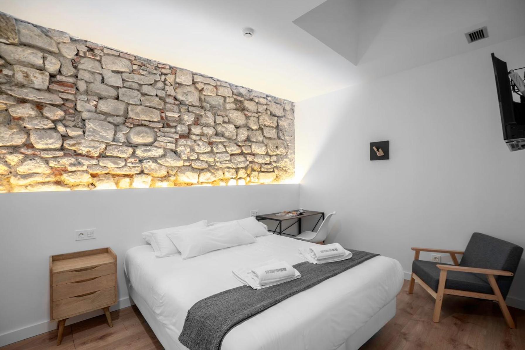 32 De Agosto ROOMS view 5