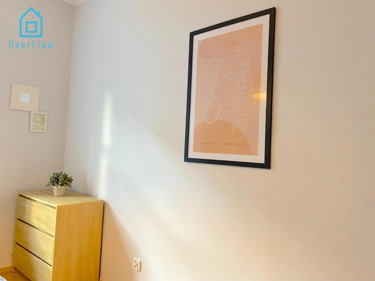 Pink Lady Room view 3