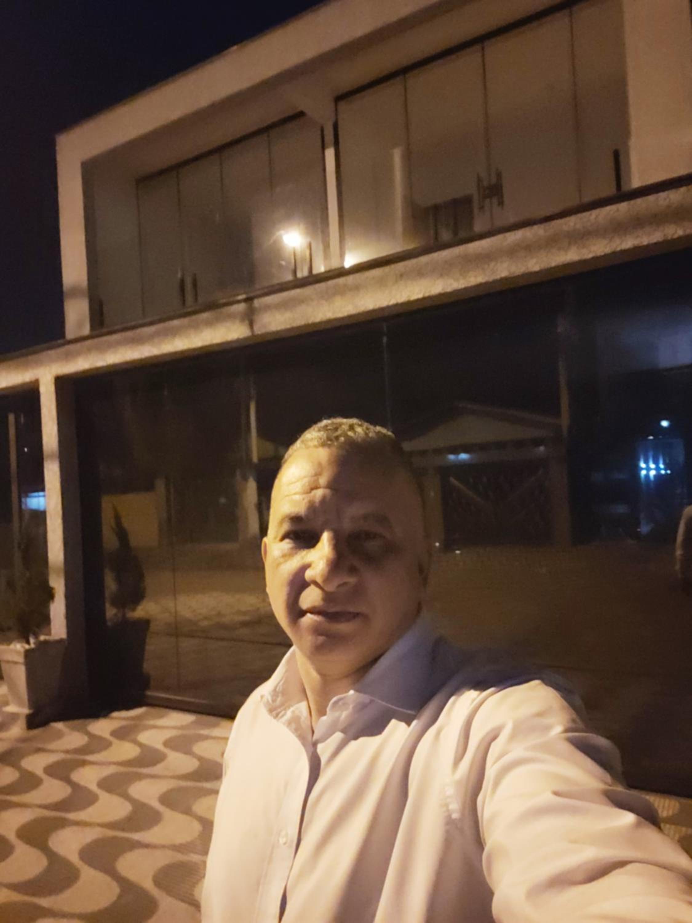 Condomínio Izau