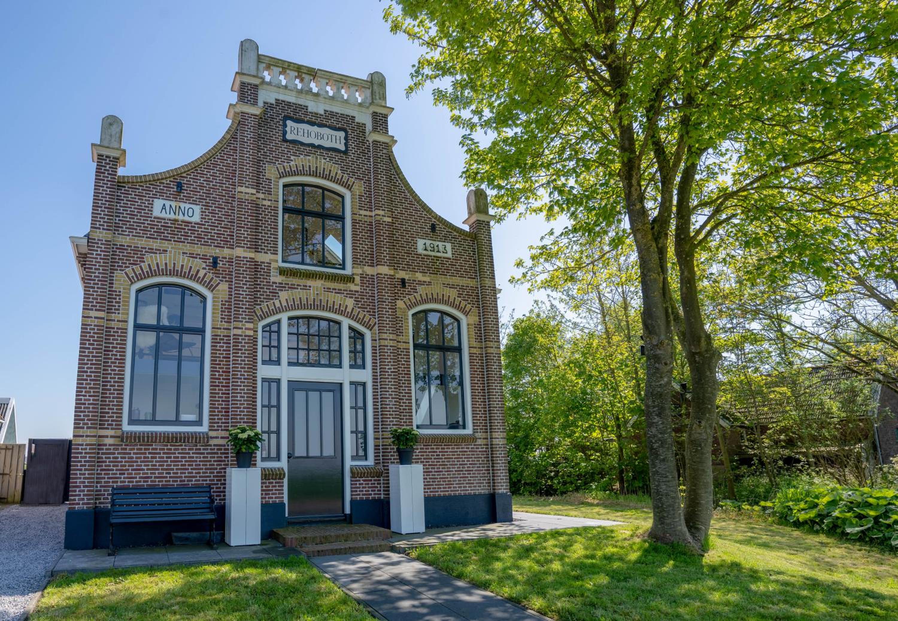 Kerkje van Peins view 4