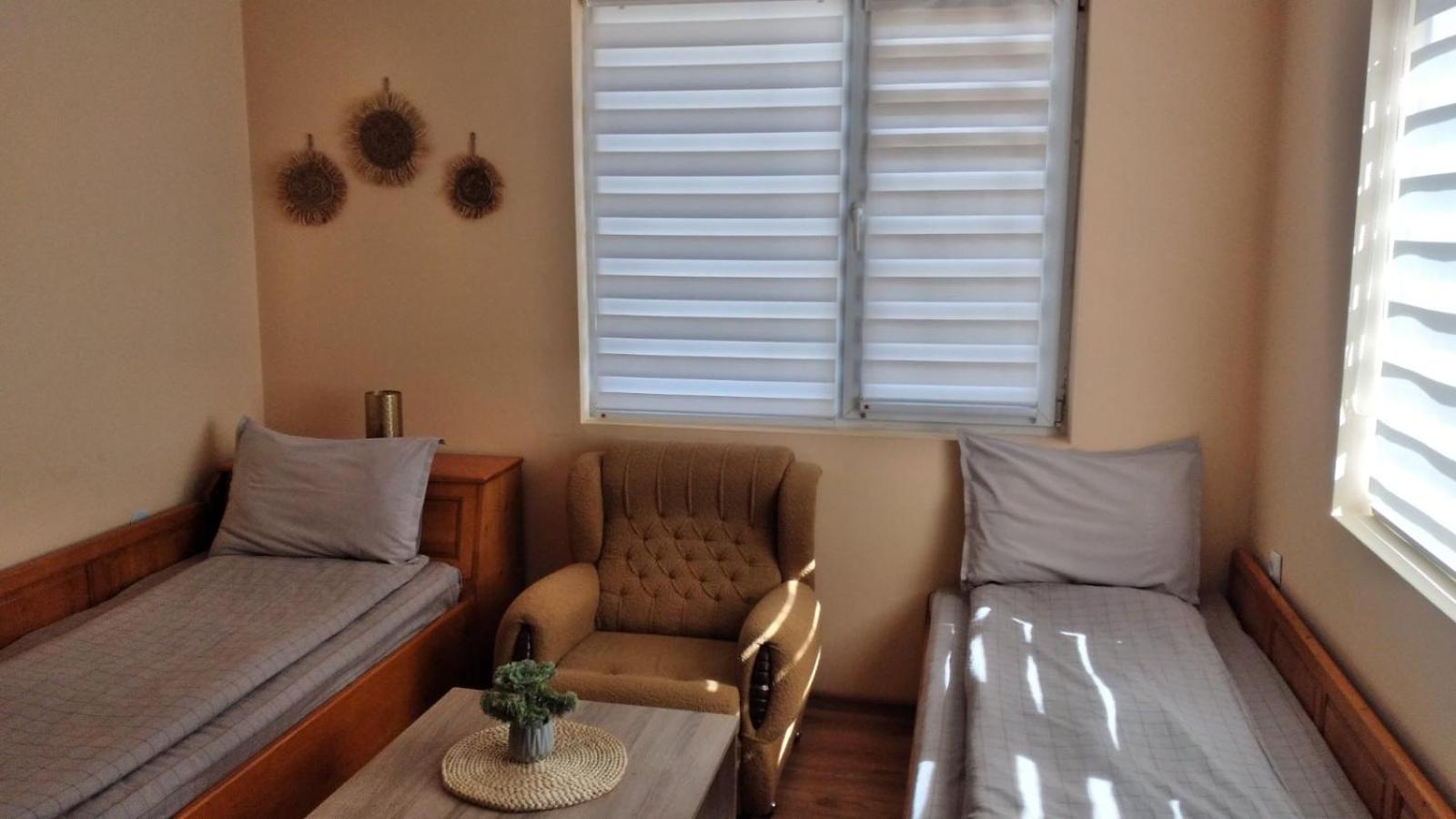 Holiday guest house KEMO
