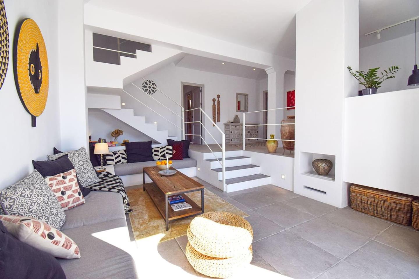 La Orza, Frigiliana Luxury center townhouse with pool and parking HansOnHoliday Rentals