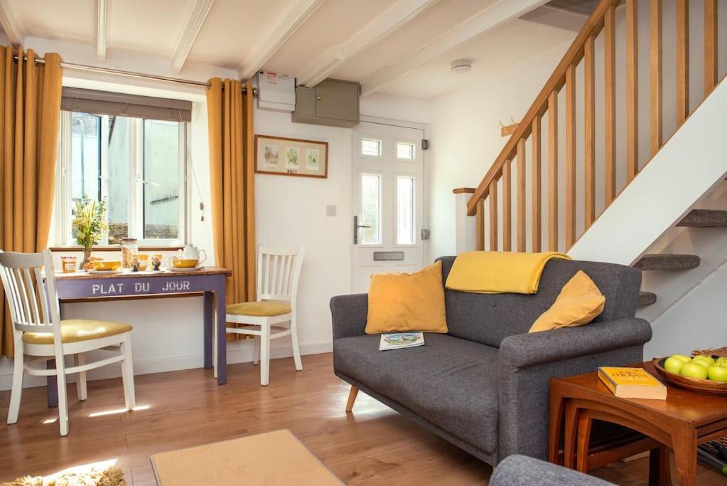 Country Cottage - Apple Pie Luxury Escapes