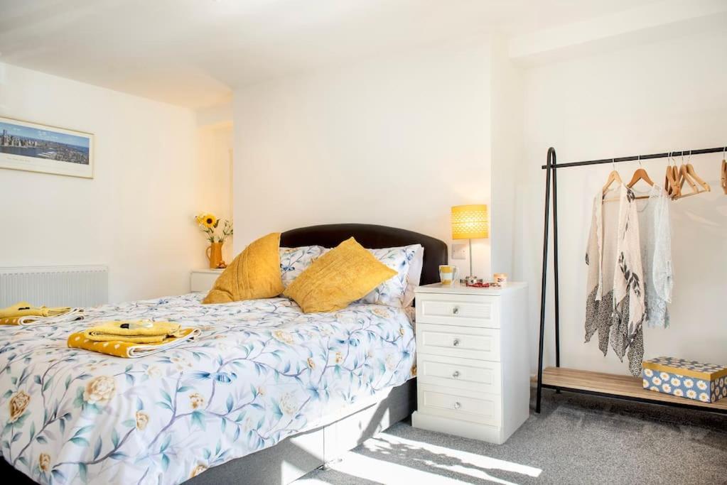 Country Cottage - Apple Pie Luxury Escapes
