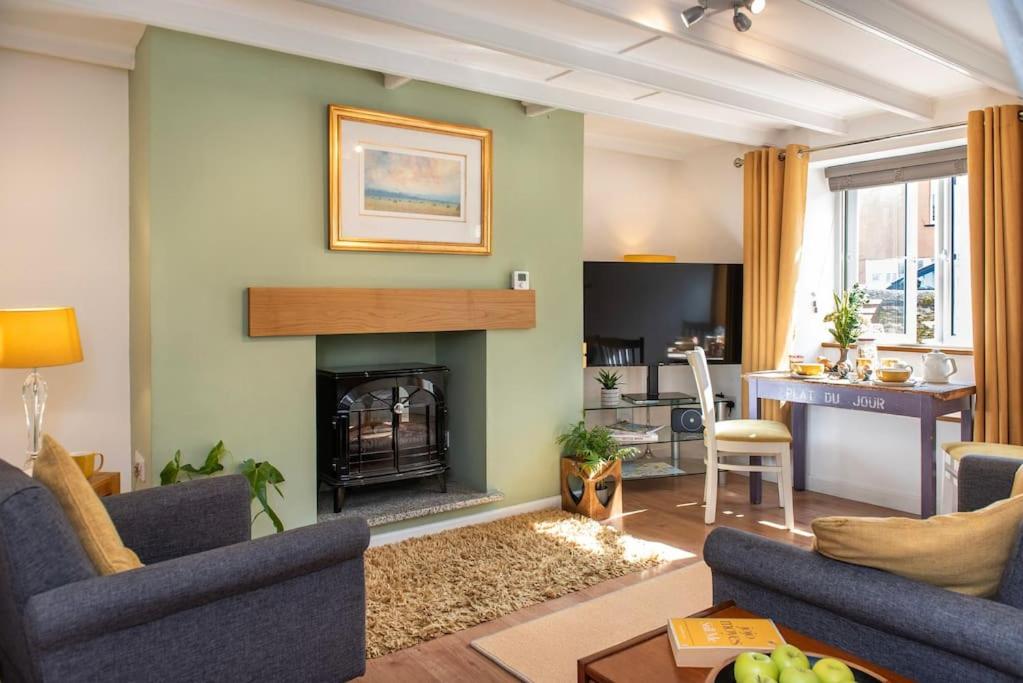 Country Cottage - Apple Pie Luxury Escapes
