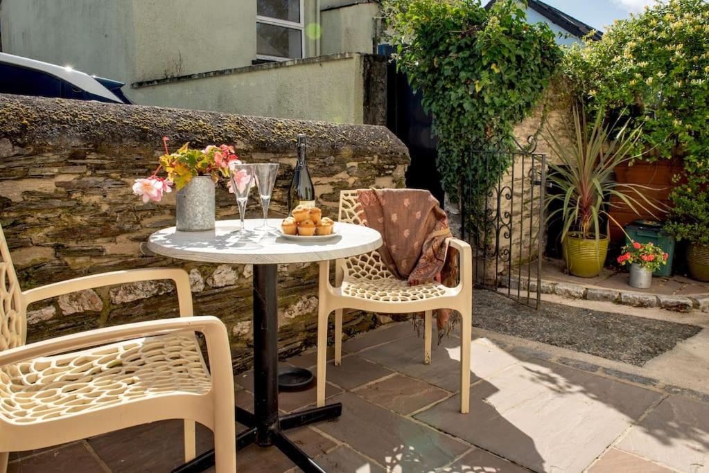 Country Cottage - Apple Pie Luxury Escapes