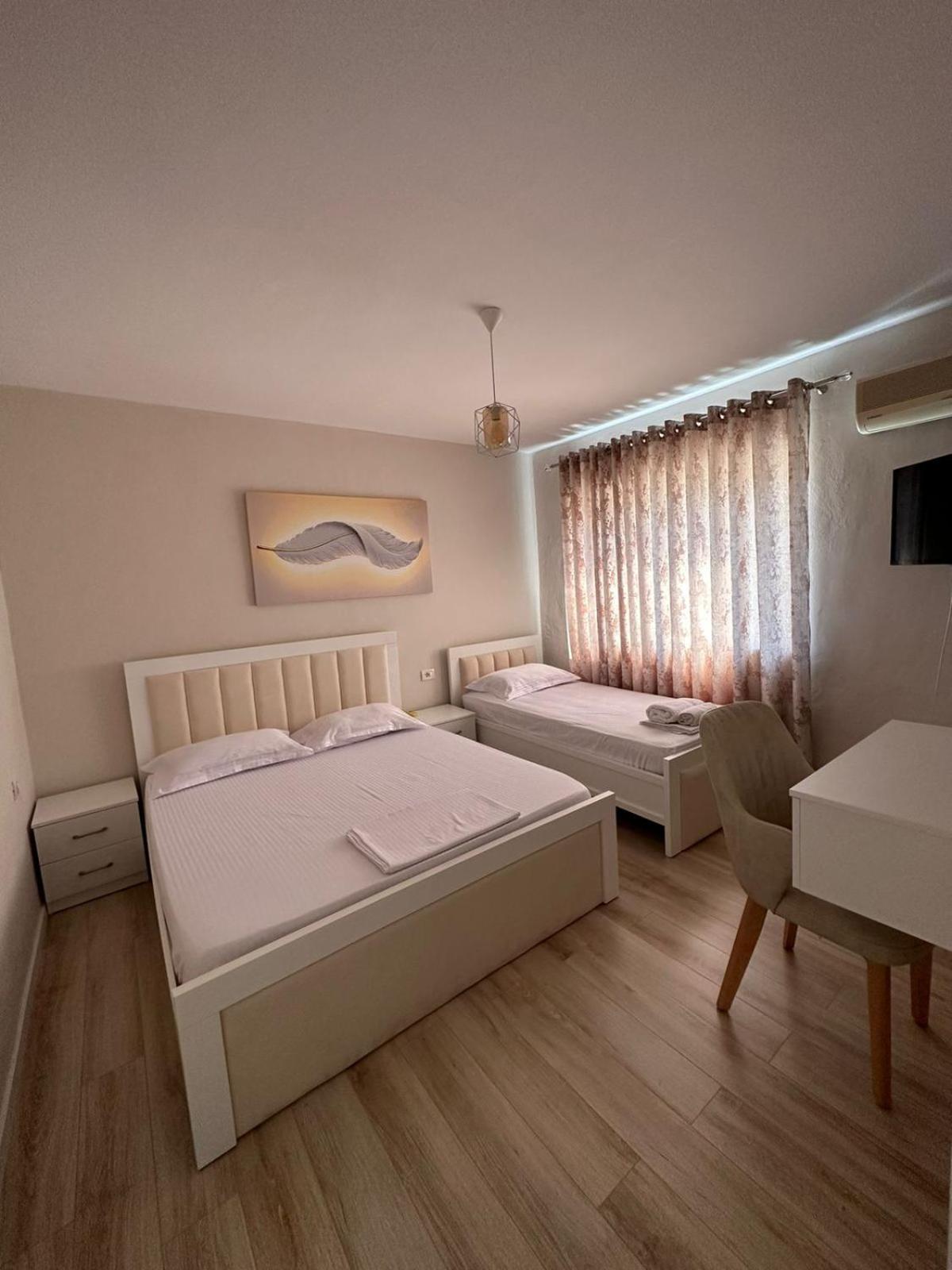 Klinti's apartment
