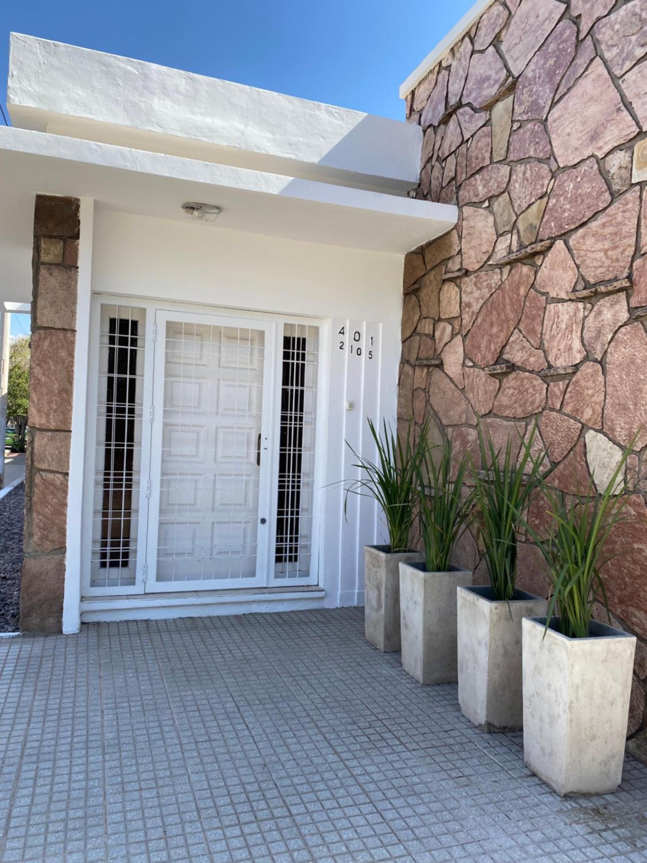 CASA ALQUILER TEMPORAL VILLA CABRERA