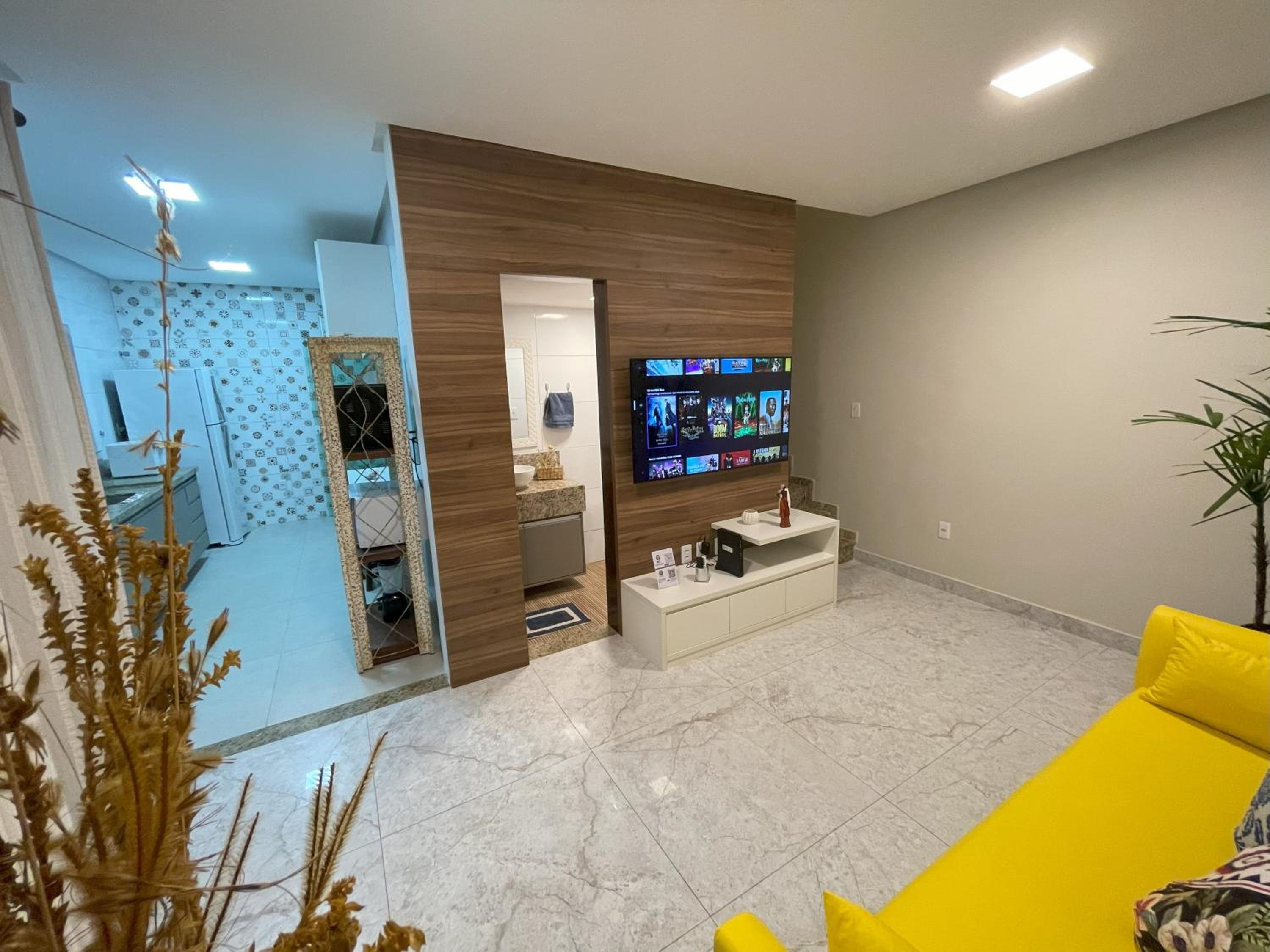 Casa Moderna com 2 Suites e Home Office na Praia