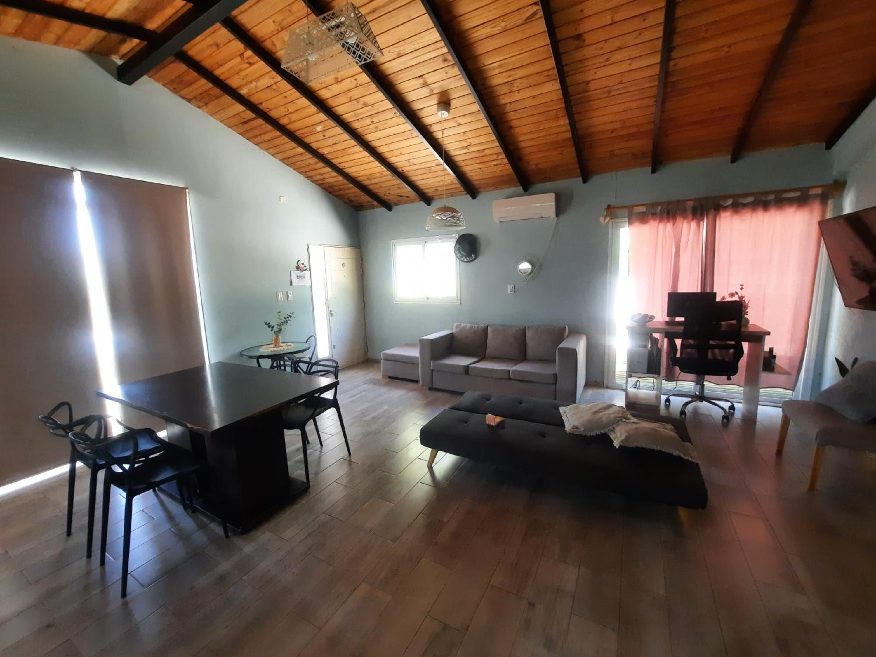 Casa con Pileta Mirador Mendoza