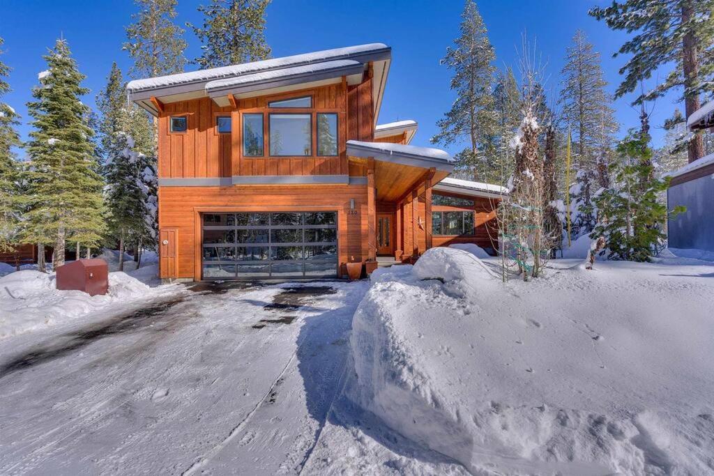 Lake Tahoe Vacations - Palisades Tahoe Mountain Oasis - Property Image 29