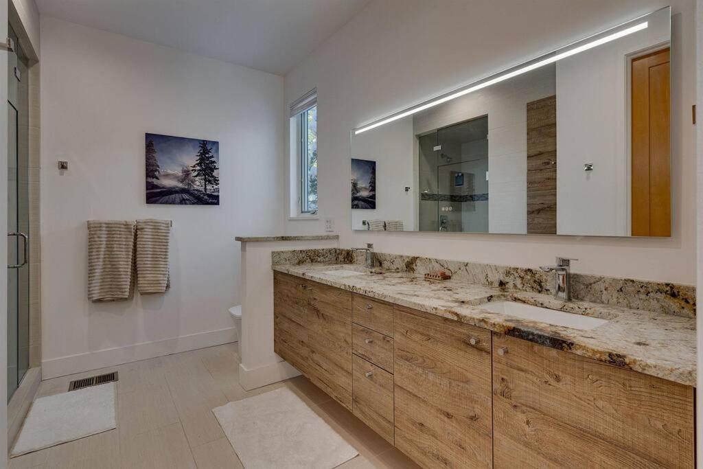 Lake Tahoe Vacations - Palisades Tahoe Mountain Oasis - Property Image 1
