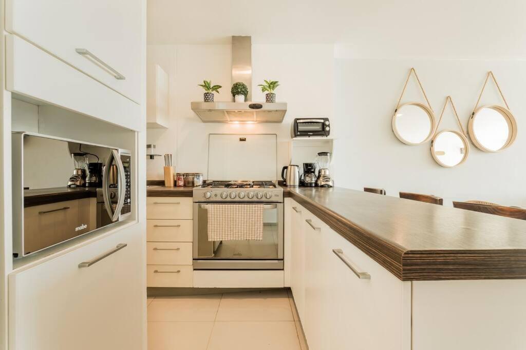 ☆BLUE NEST- Beachfront apartment by CASA PARAISO☆