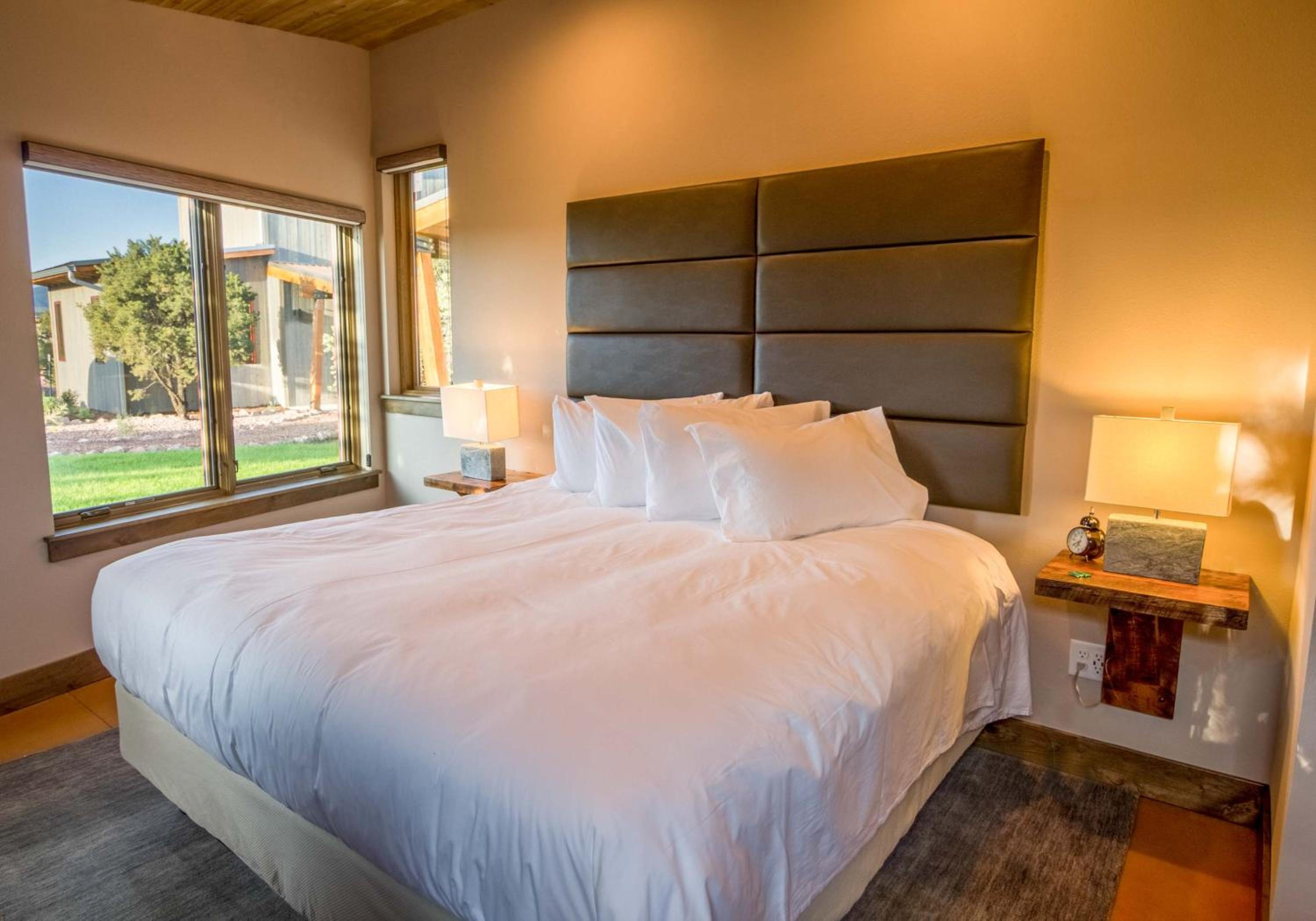 Royal Gorge Cabins