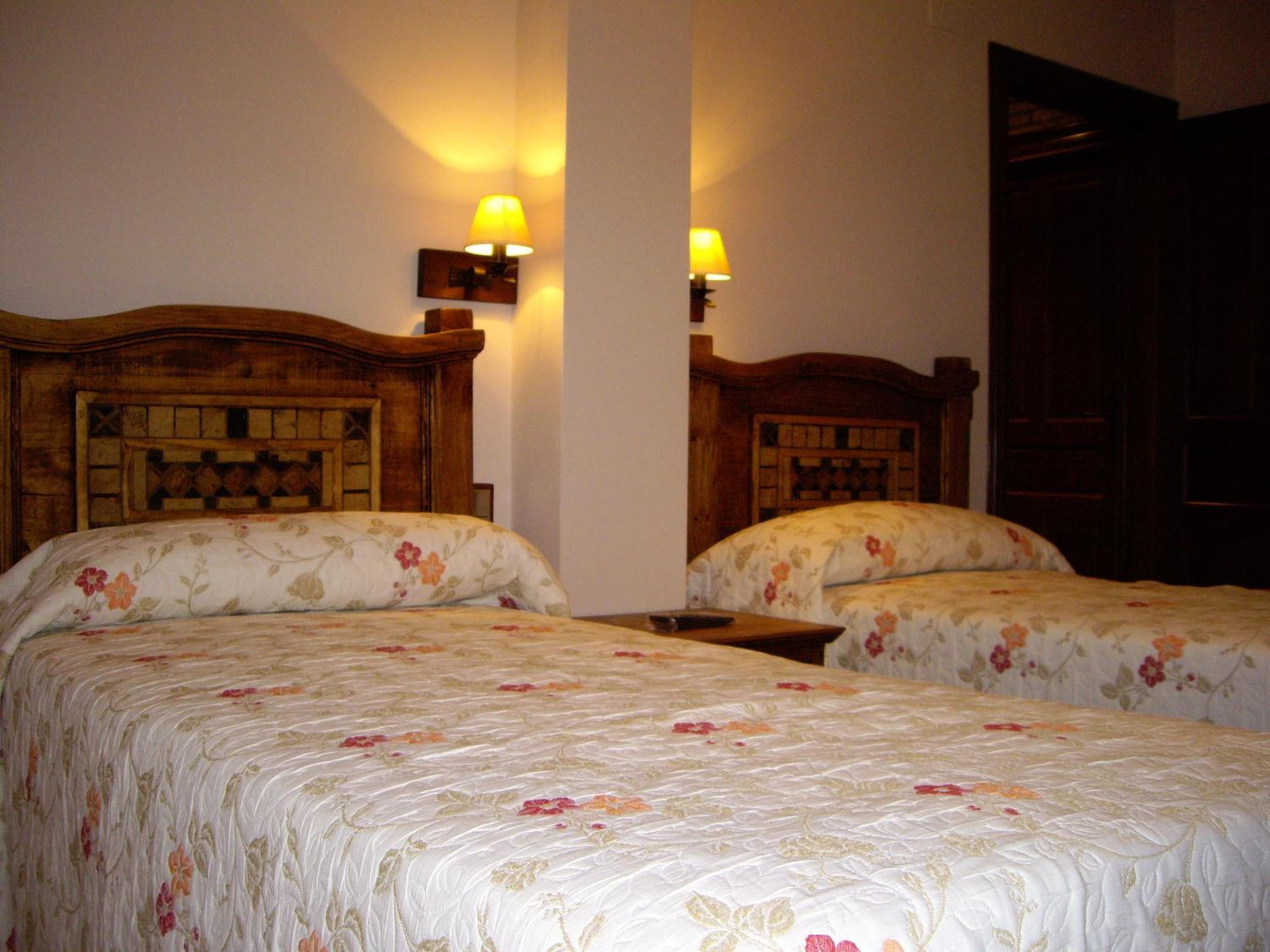 Apartamentos Artigot view 3