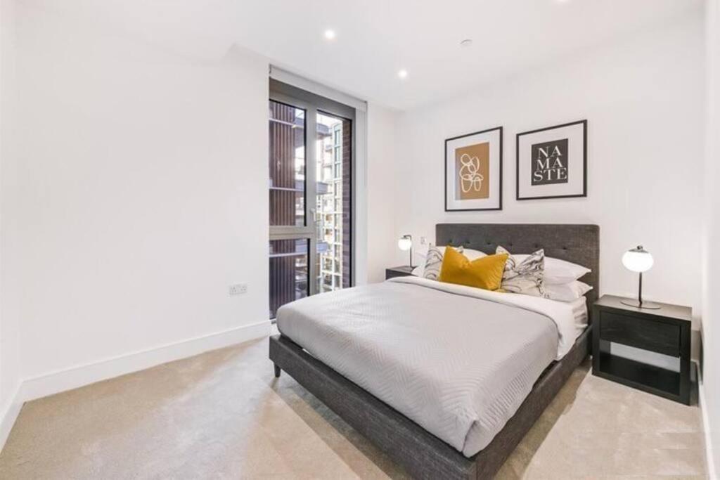 Rare Find - Luxury Central Apartment