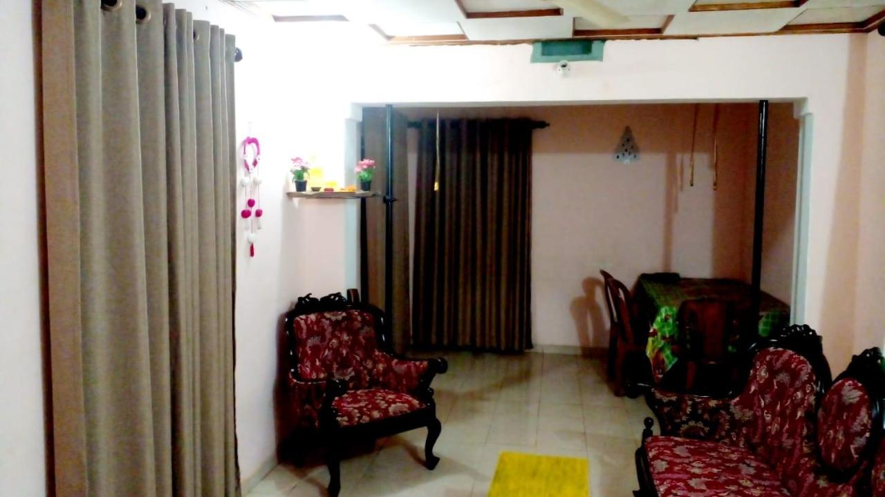Rivi Sanda Villa & Apartment Hikkaduwa