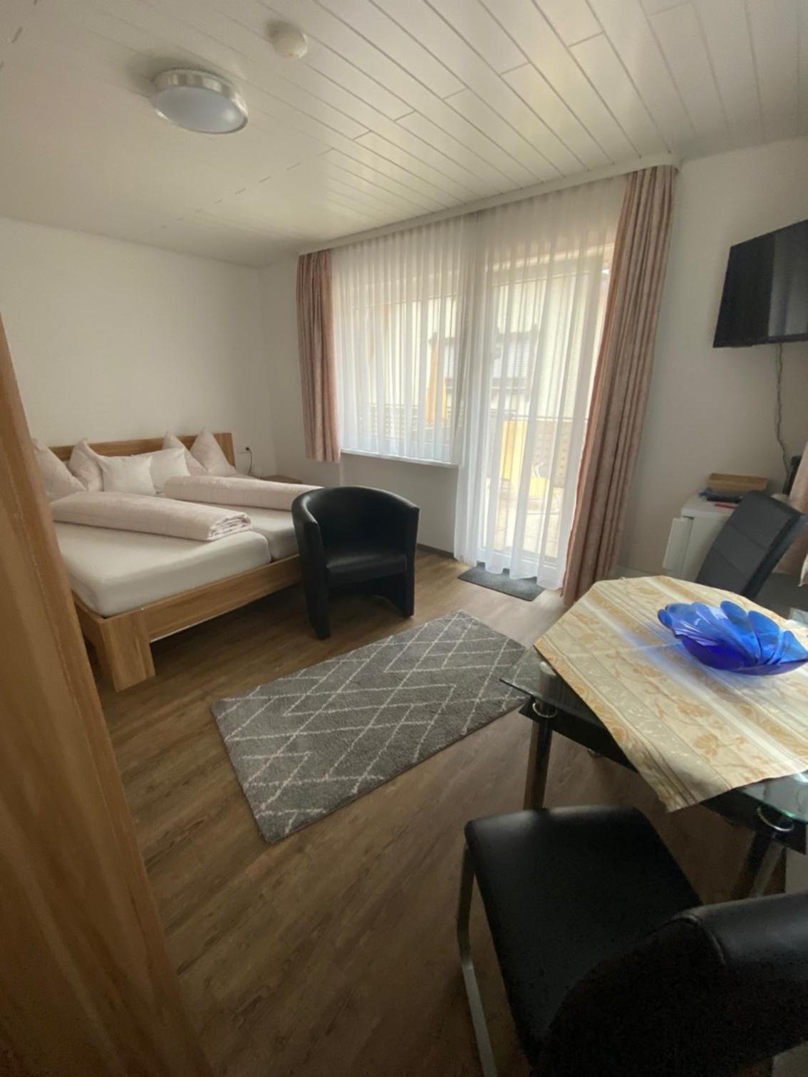 Gästehaus und Ferienwohnung Bächle