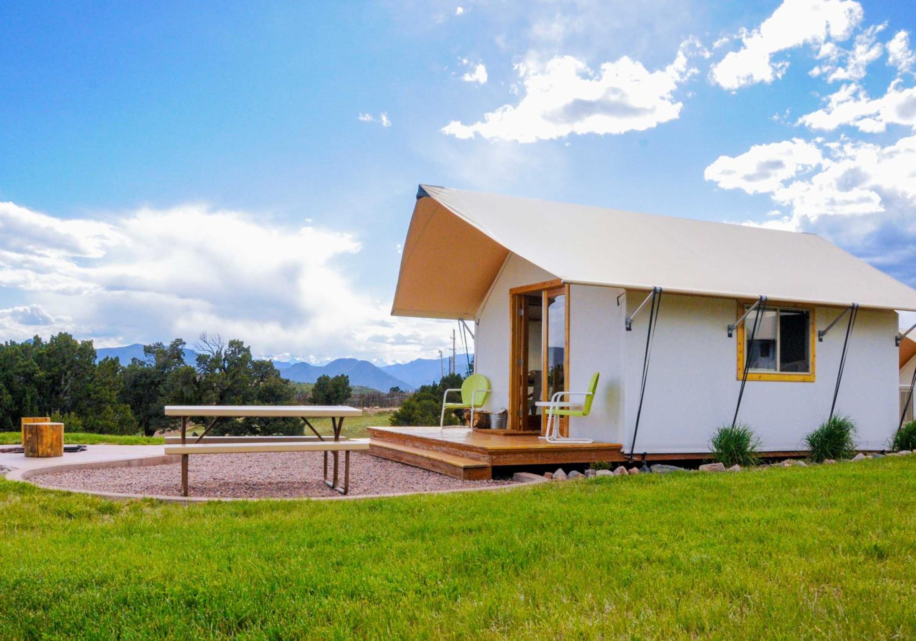 Royal Gorge Cabins