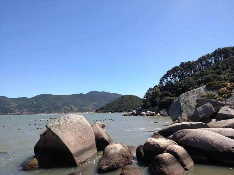 Pé na areia Armação da Piedade Casa Pé na Areia Frente Mar Gov Celso Ramos
