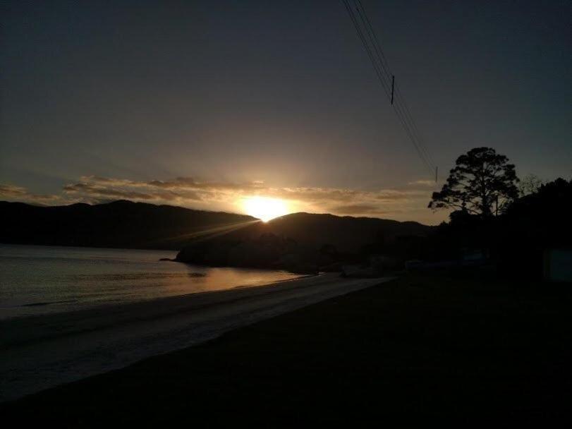 Pé na areia Armação da Piedade Casa Pé na Areia Frente Mar Gov Celso Ramos