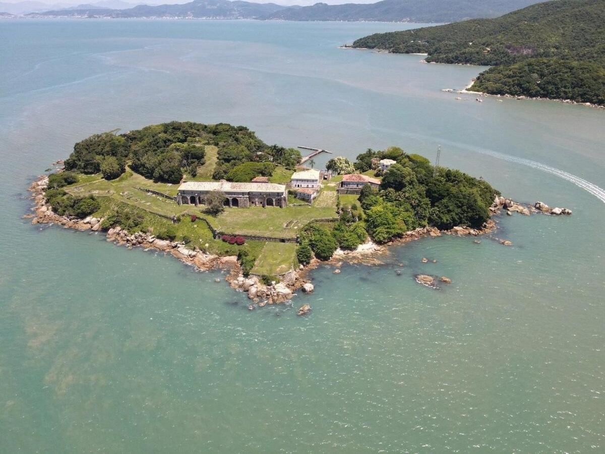 Pé na areia Armação da Piedade Casa Pé na Areia Frente Mar Gov Celso Ramos