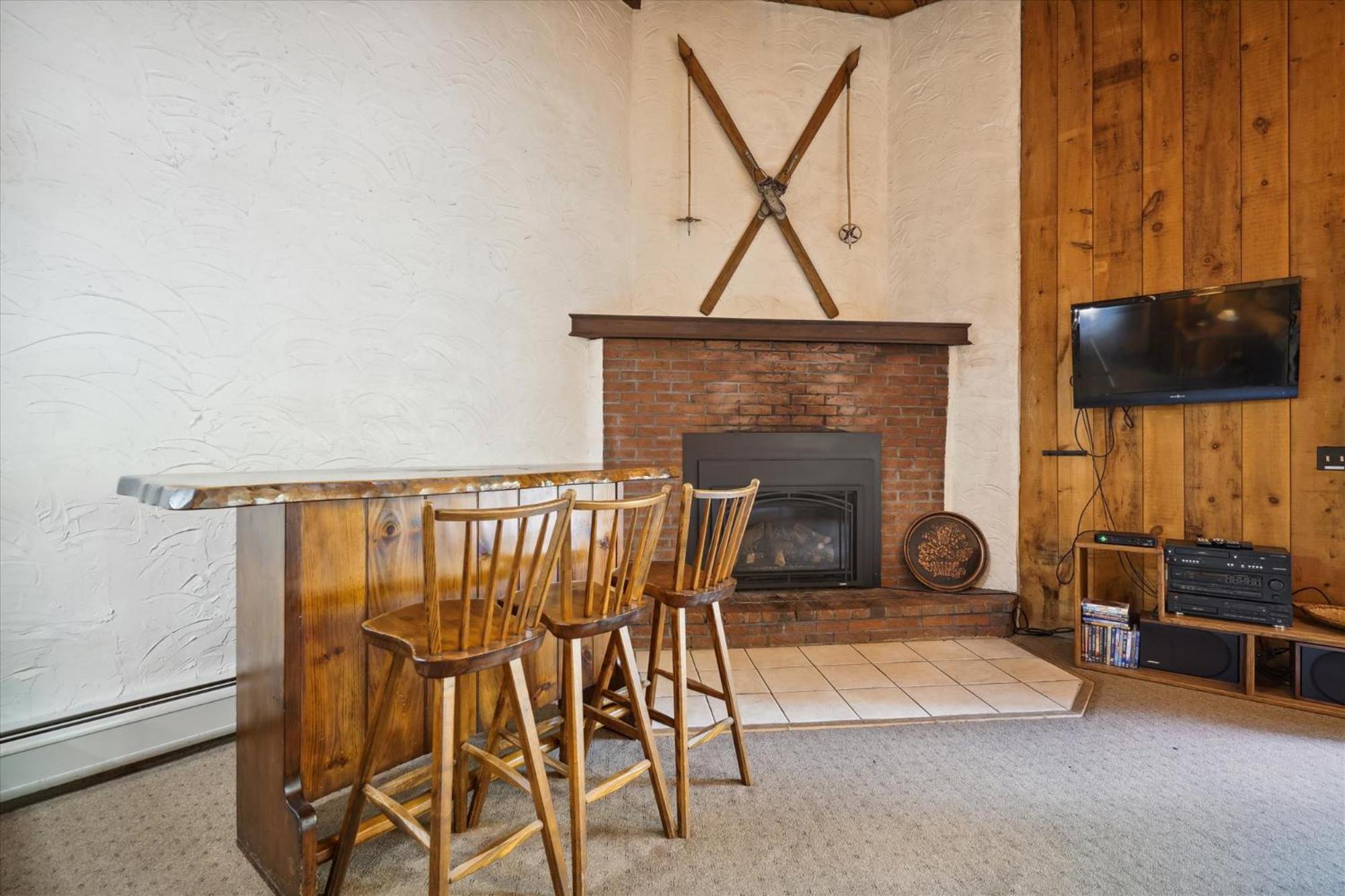 4-Bedroom Townhouse with Sauna Snow Flake view 3