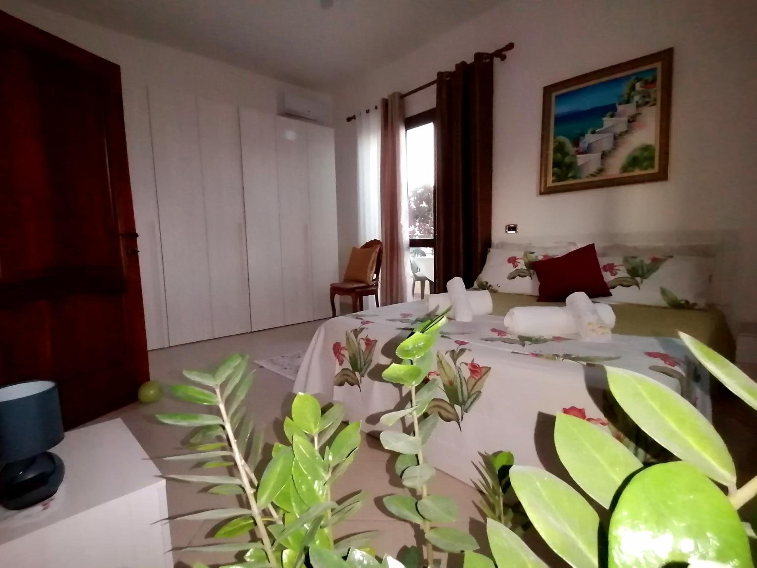 Guest room near historical center