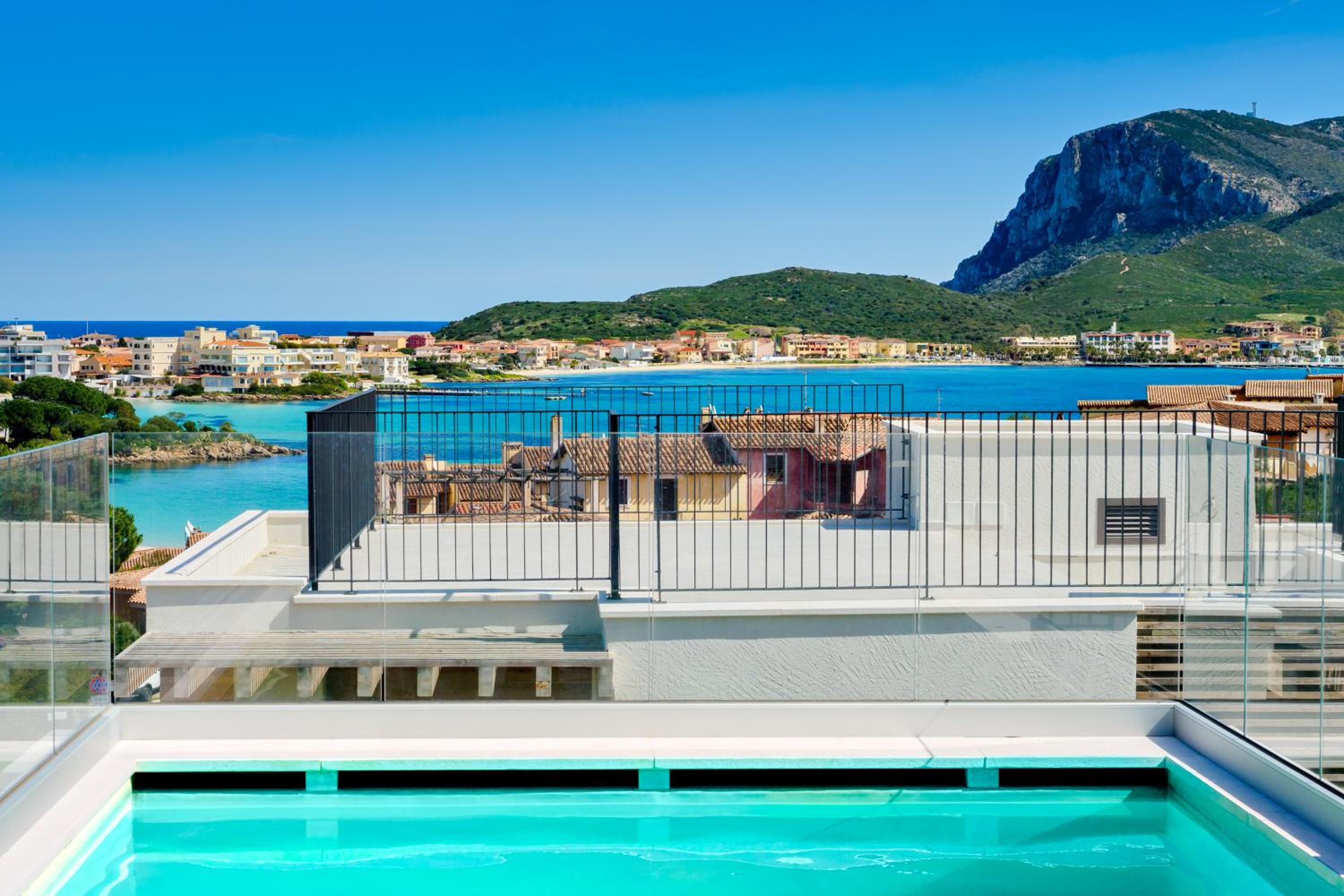 Villa MIrto - Golfo Aranci, Baia Caddinas Sardinia, Costa Smeralda view 2