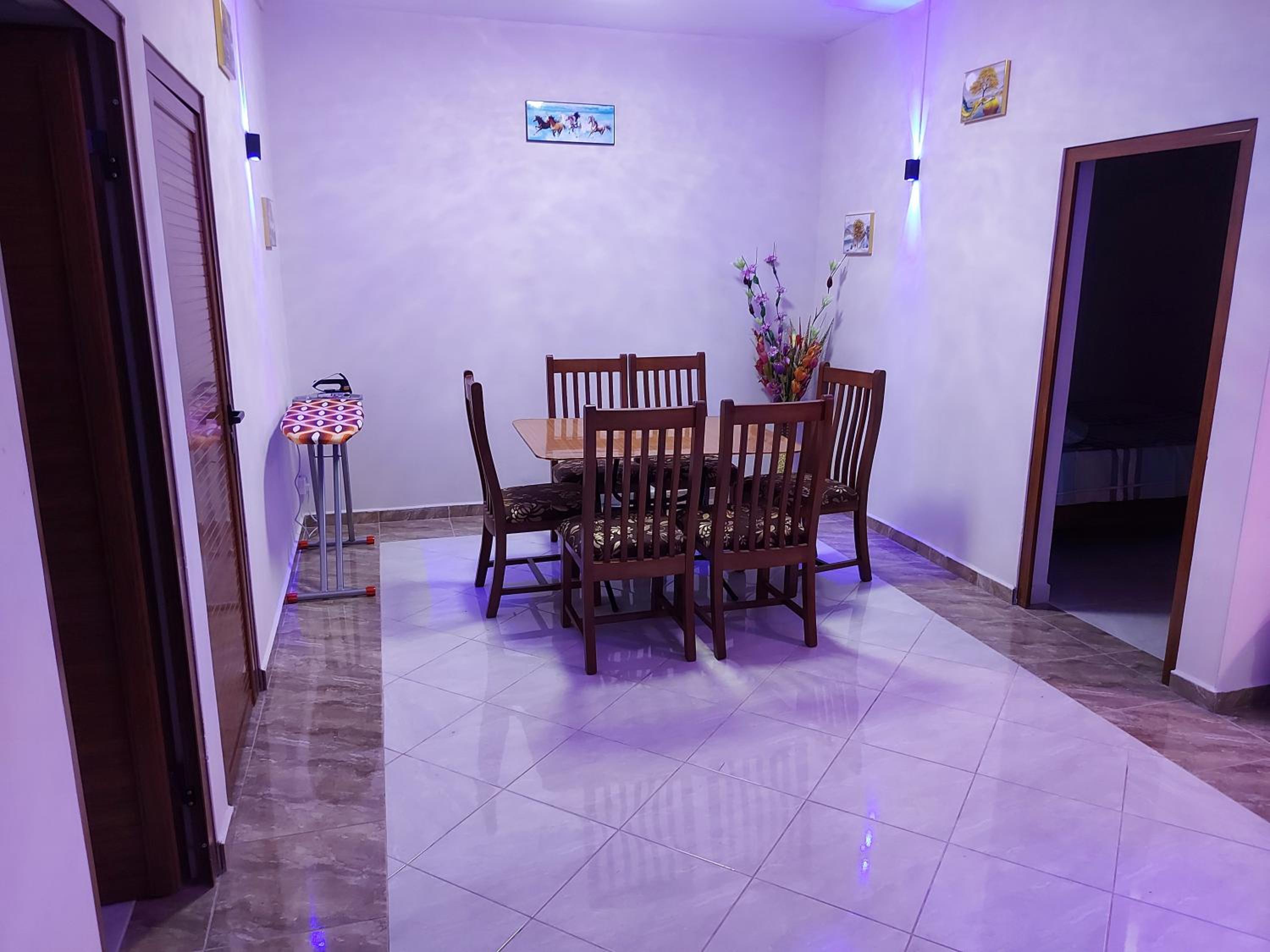 RS VILLA SHARE APARTMENT with private room ,good wifi, 150mts to beaches bus stop, view 5