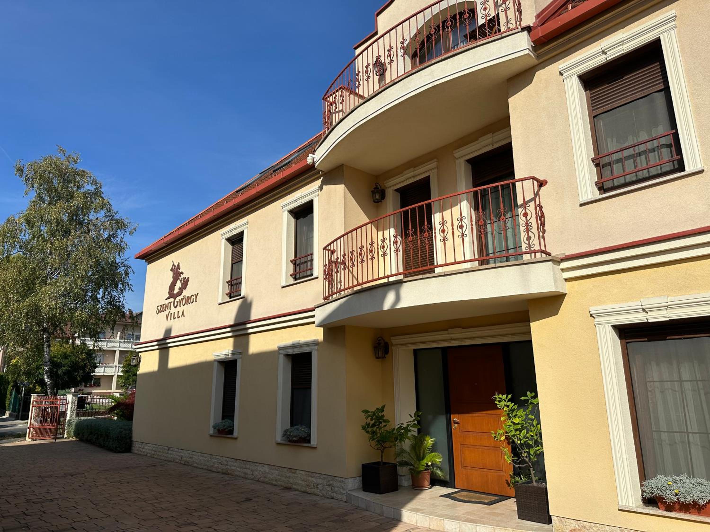 Szent György Villa Apartmanház view 3