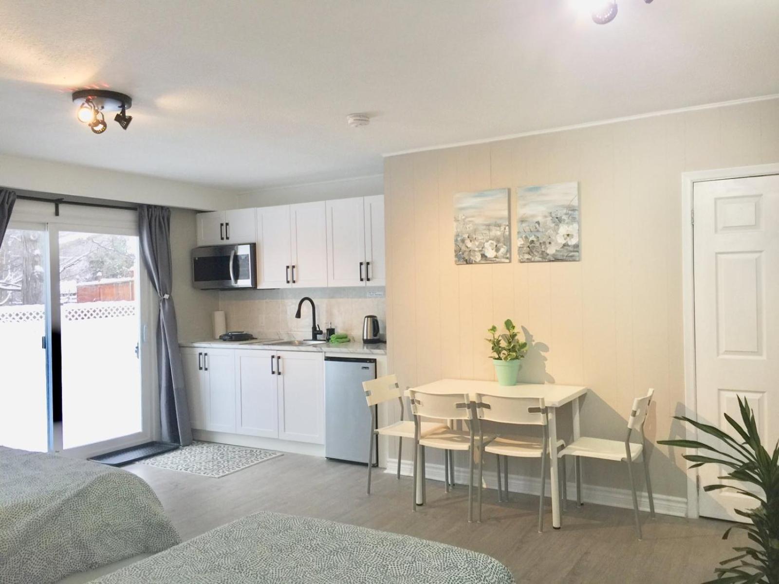 Grandravine/Beautiful Unit near downtown Toronto