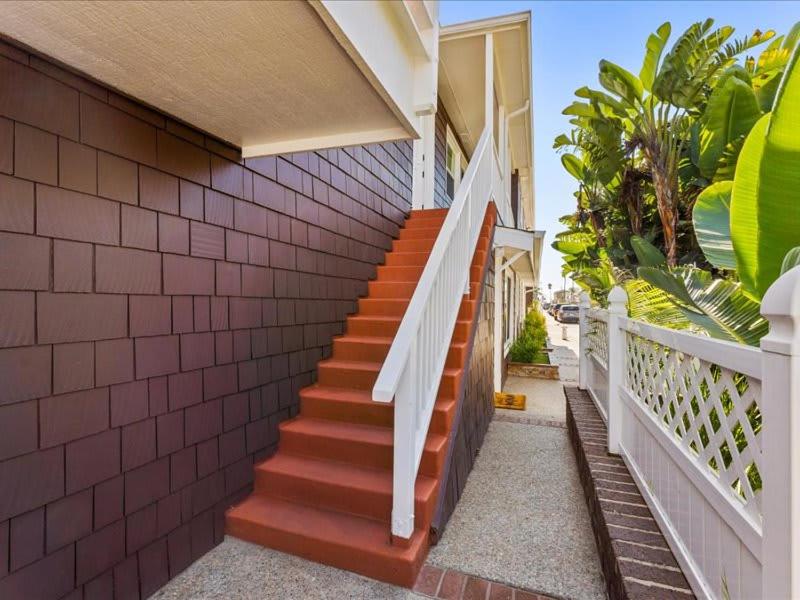 Stunning Bayfront Home w Epic Dock on Peninsula view 3