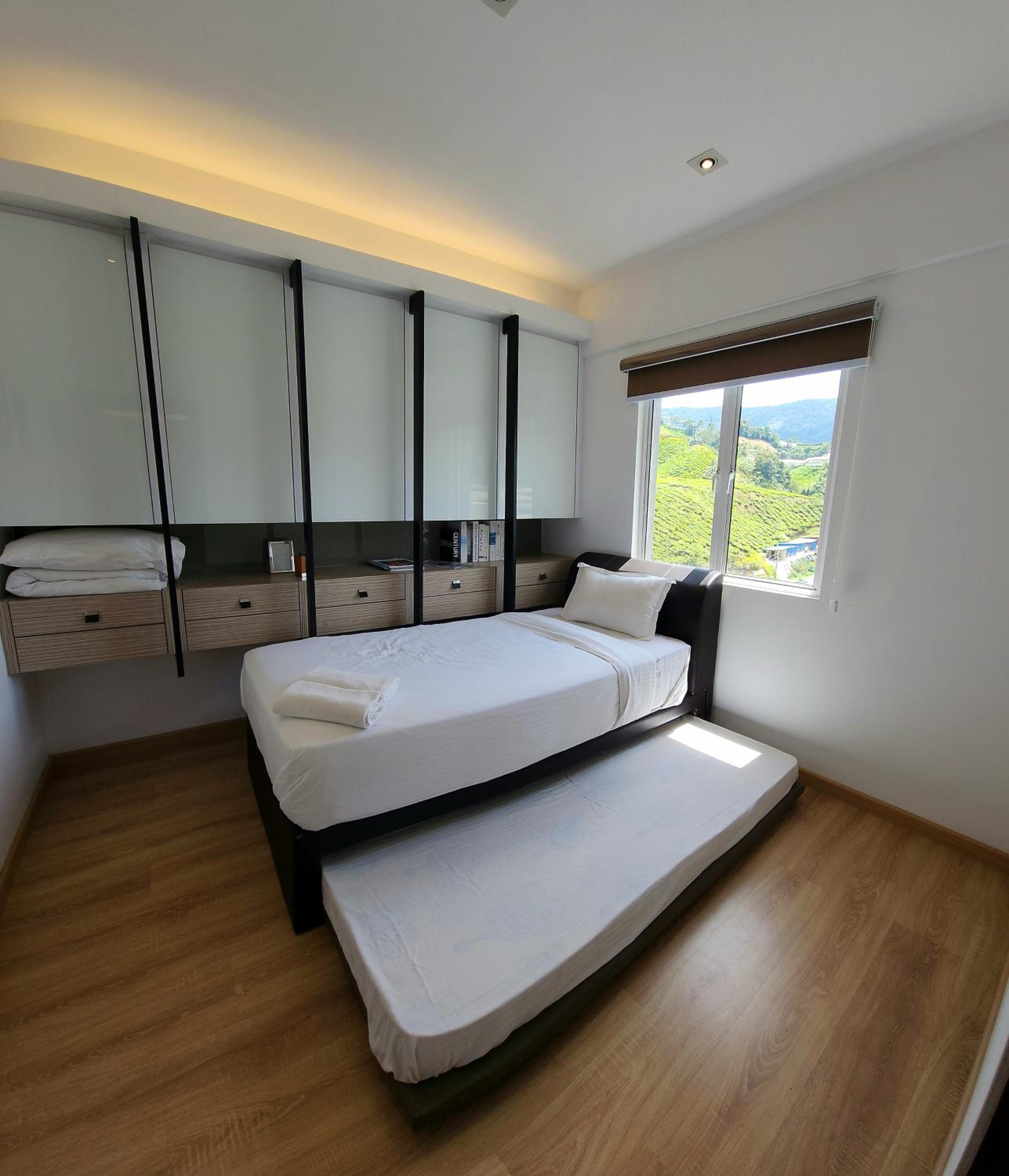 Peony Square Residences photo 5