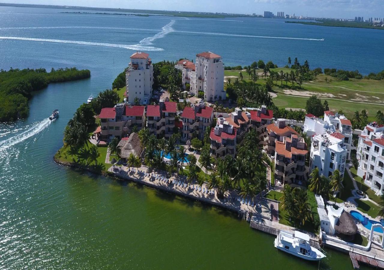 WIVC Coral Mar Resort - Amazing Hotel Zone & Lagoon Views, Enjoy the Tropical Breeze