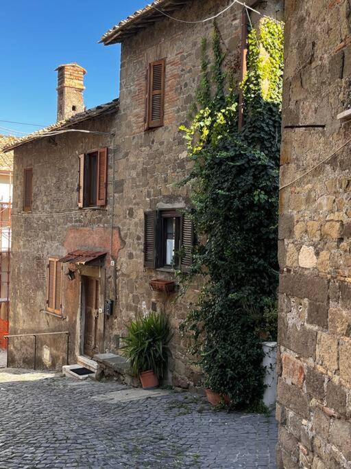 Adelaide al Borgo. view 3