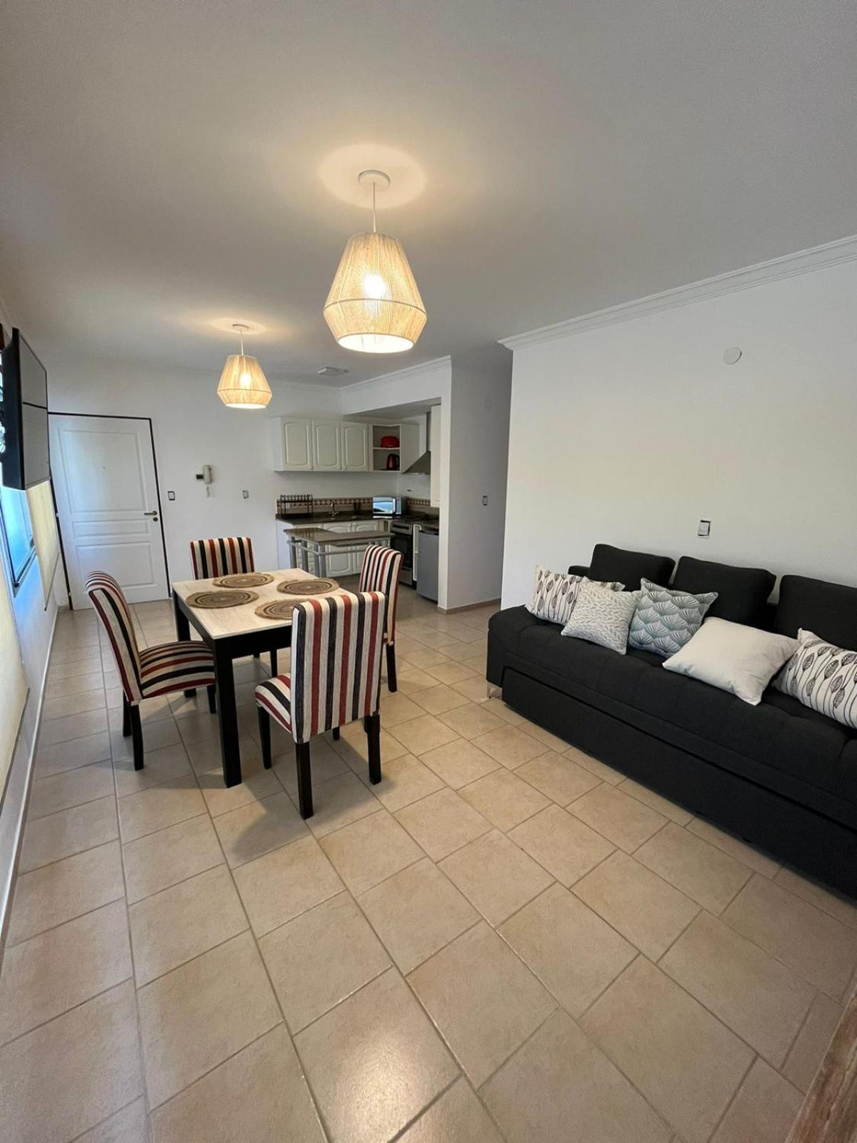 Uptown City Apart La Falda