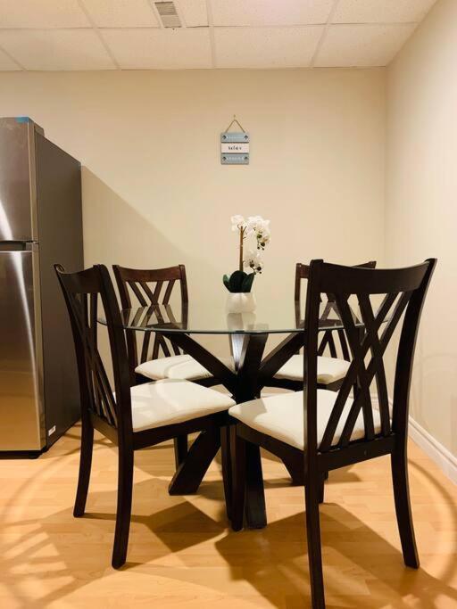 Finished 2 BR Apartment in an Upscale Area of Ajax