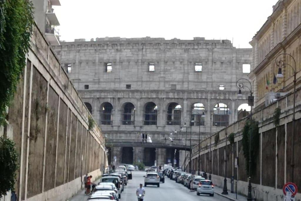 Loft Colosseo, in Rome Center