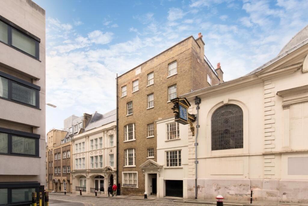 London City 1 Bed with Roof Terrace