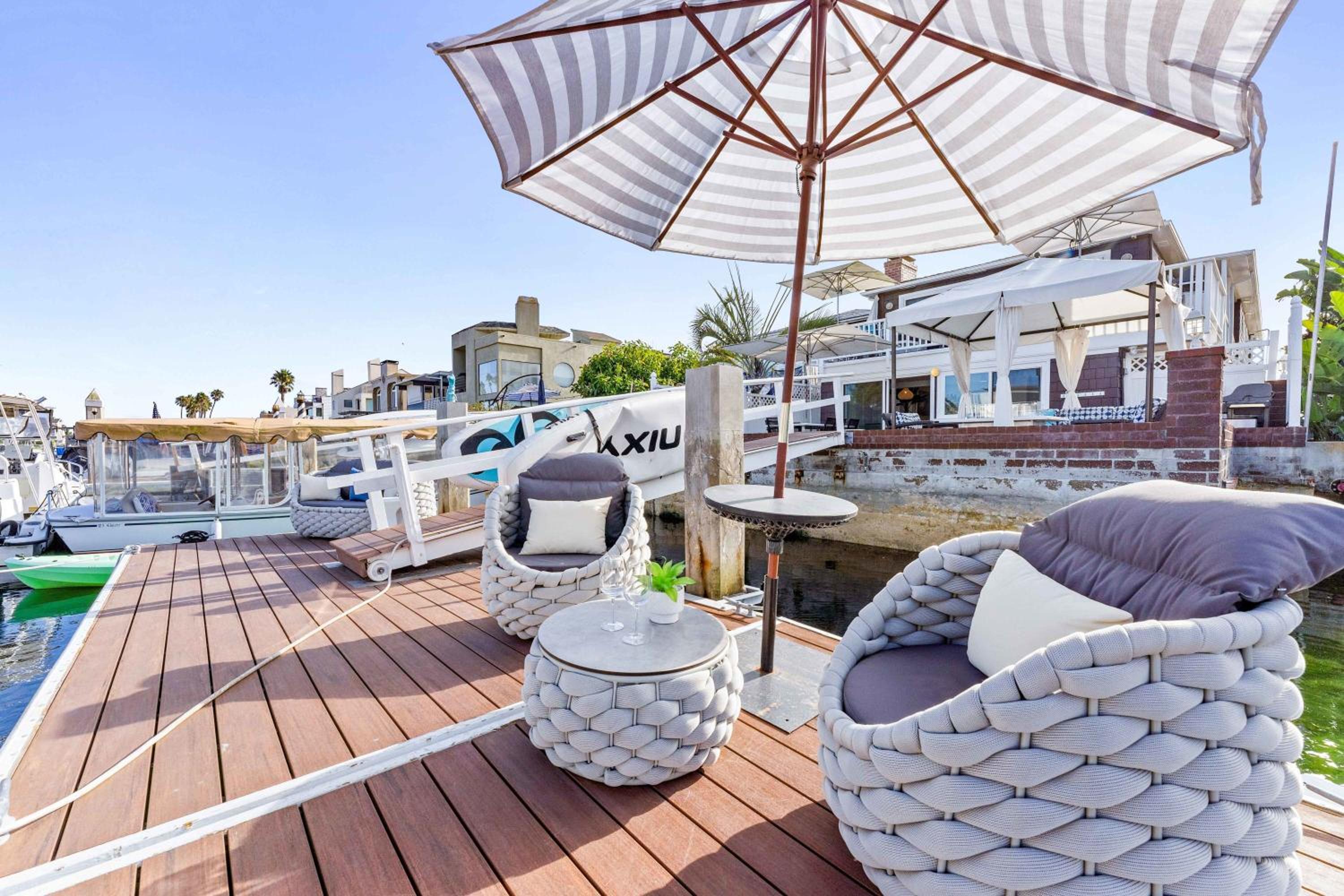 Magical Bayfront Home w Epic Dock on Peninsula view 4