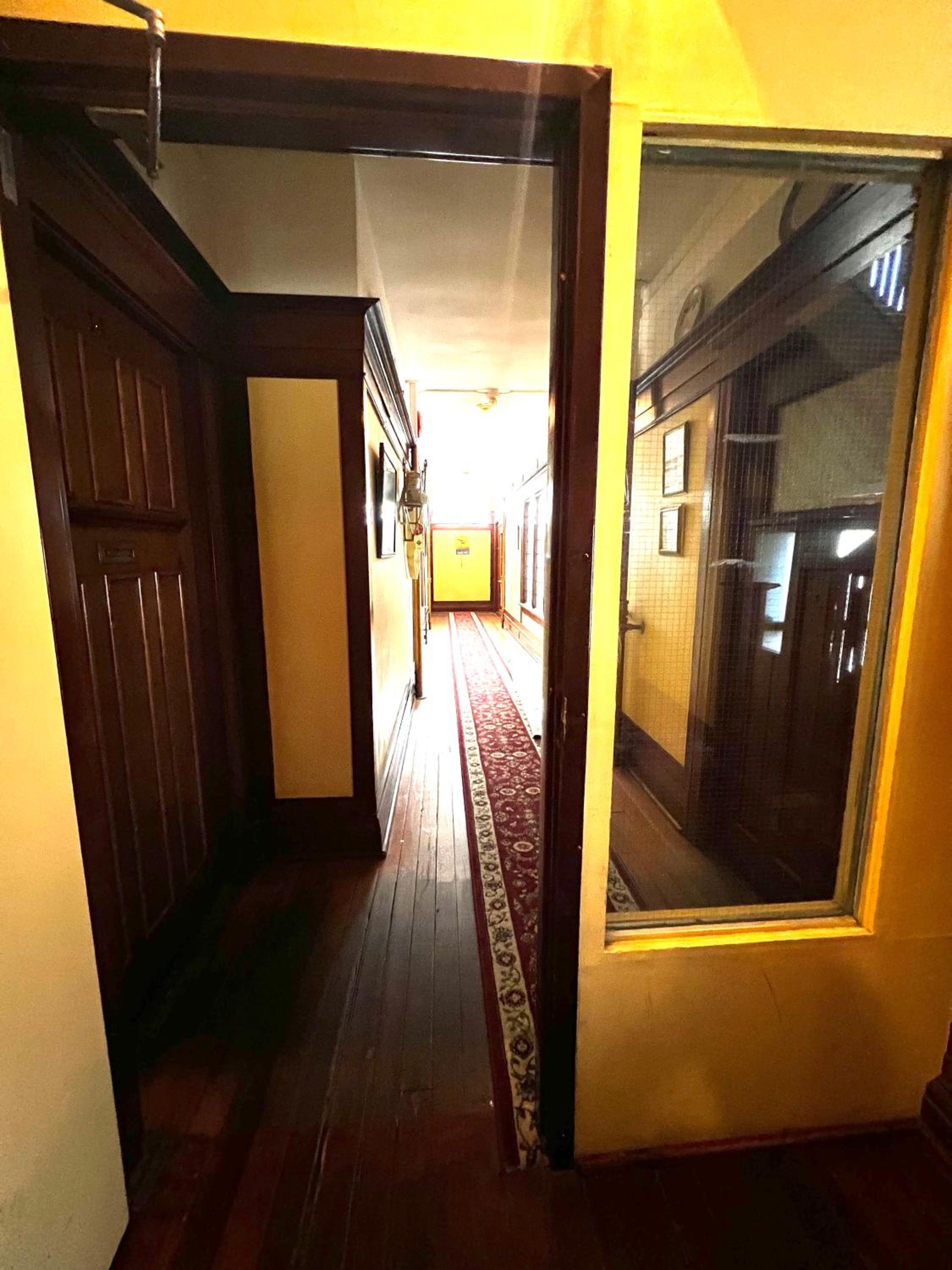 Arundel Mansions Hotel - Property Image 10