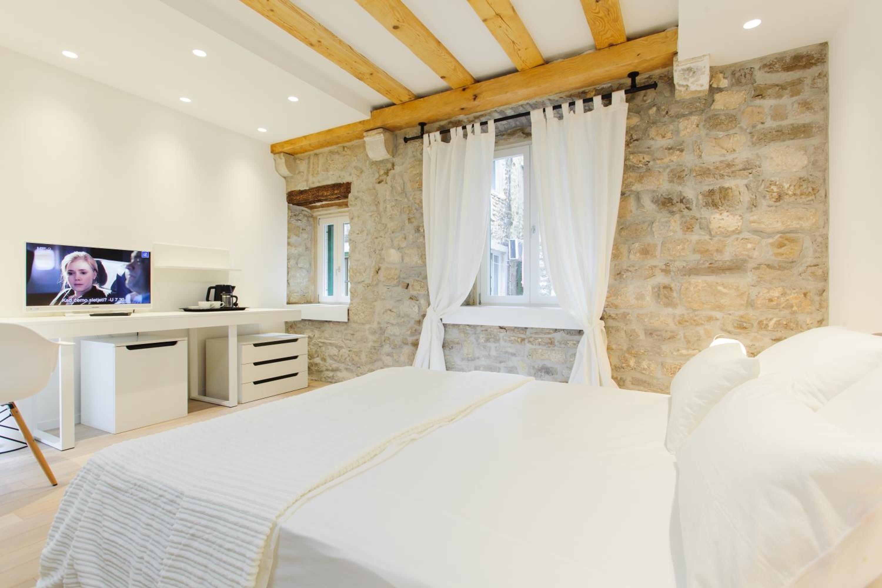Grgur Ninski Rooms