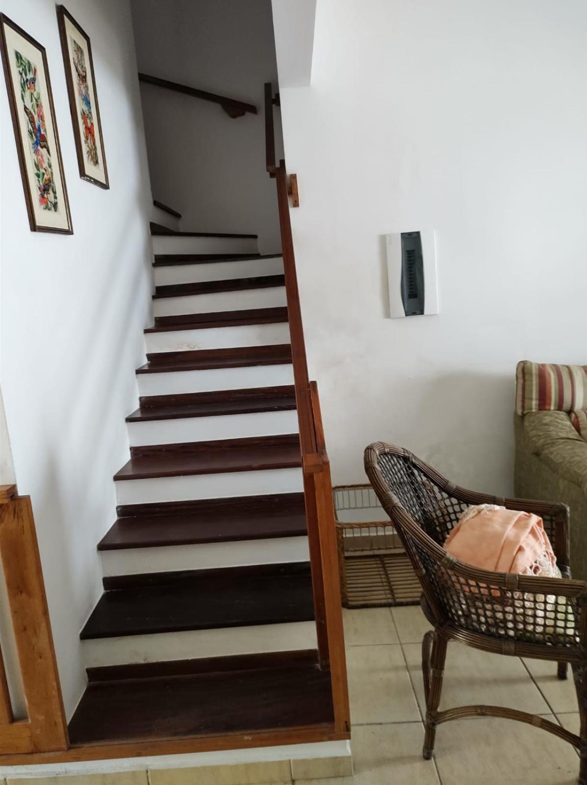 Casa em condominio fechado próximo a praia