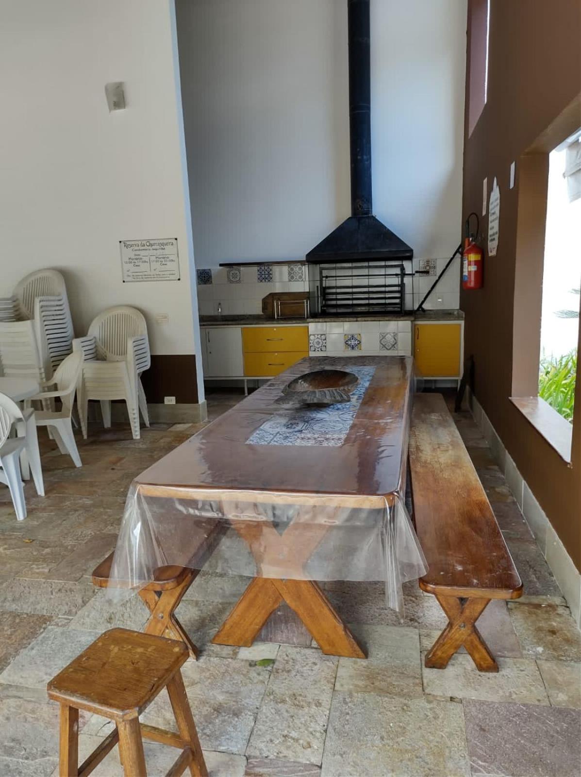 Casa em condominio fechado próximo a praia