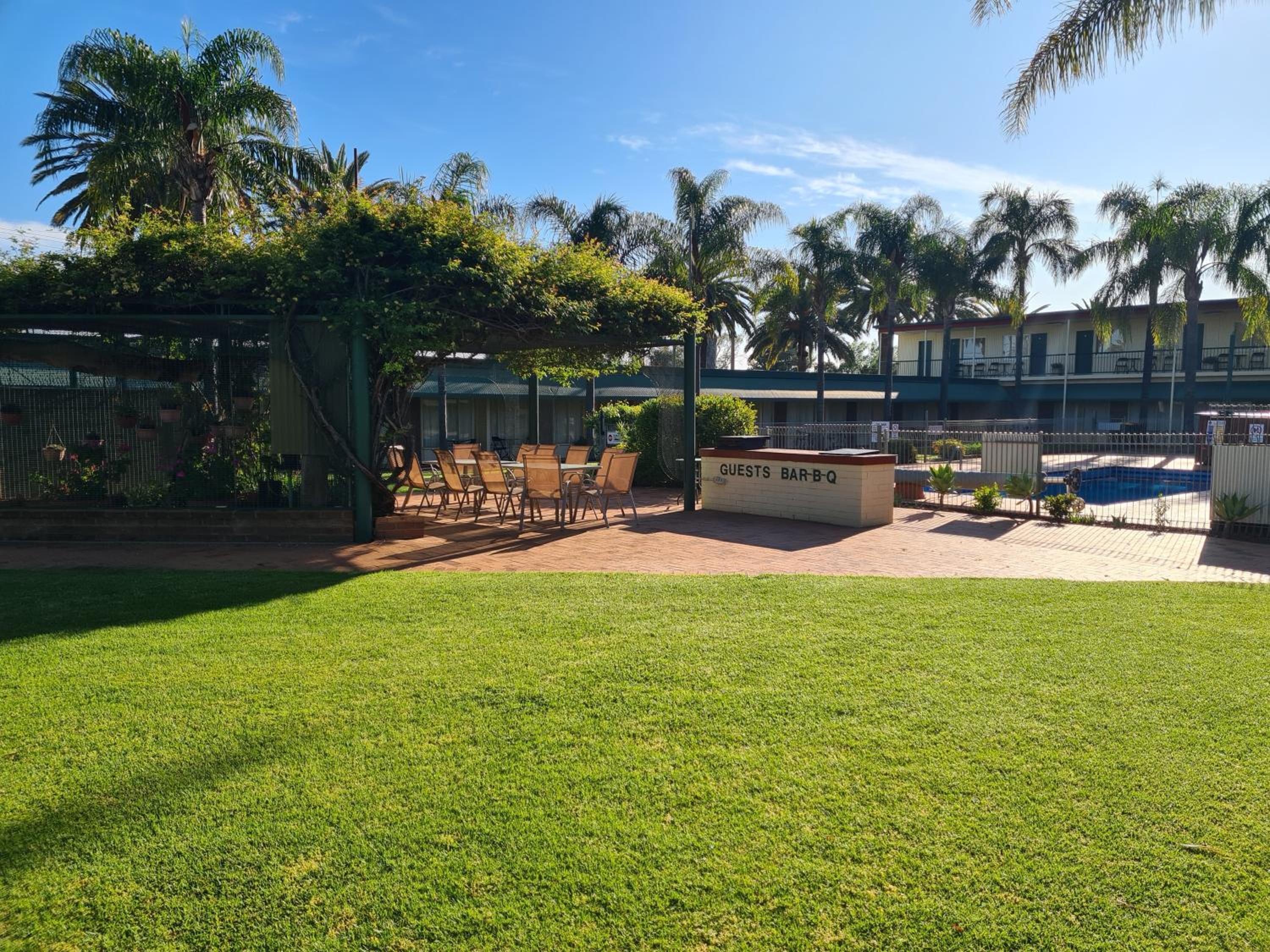 Motel Riverina