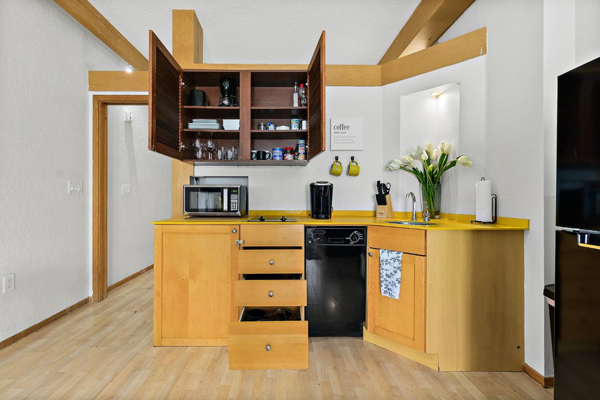 Cozy Queen Suite in European Village with Balcony view near beaches view 5