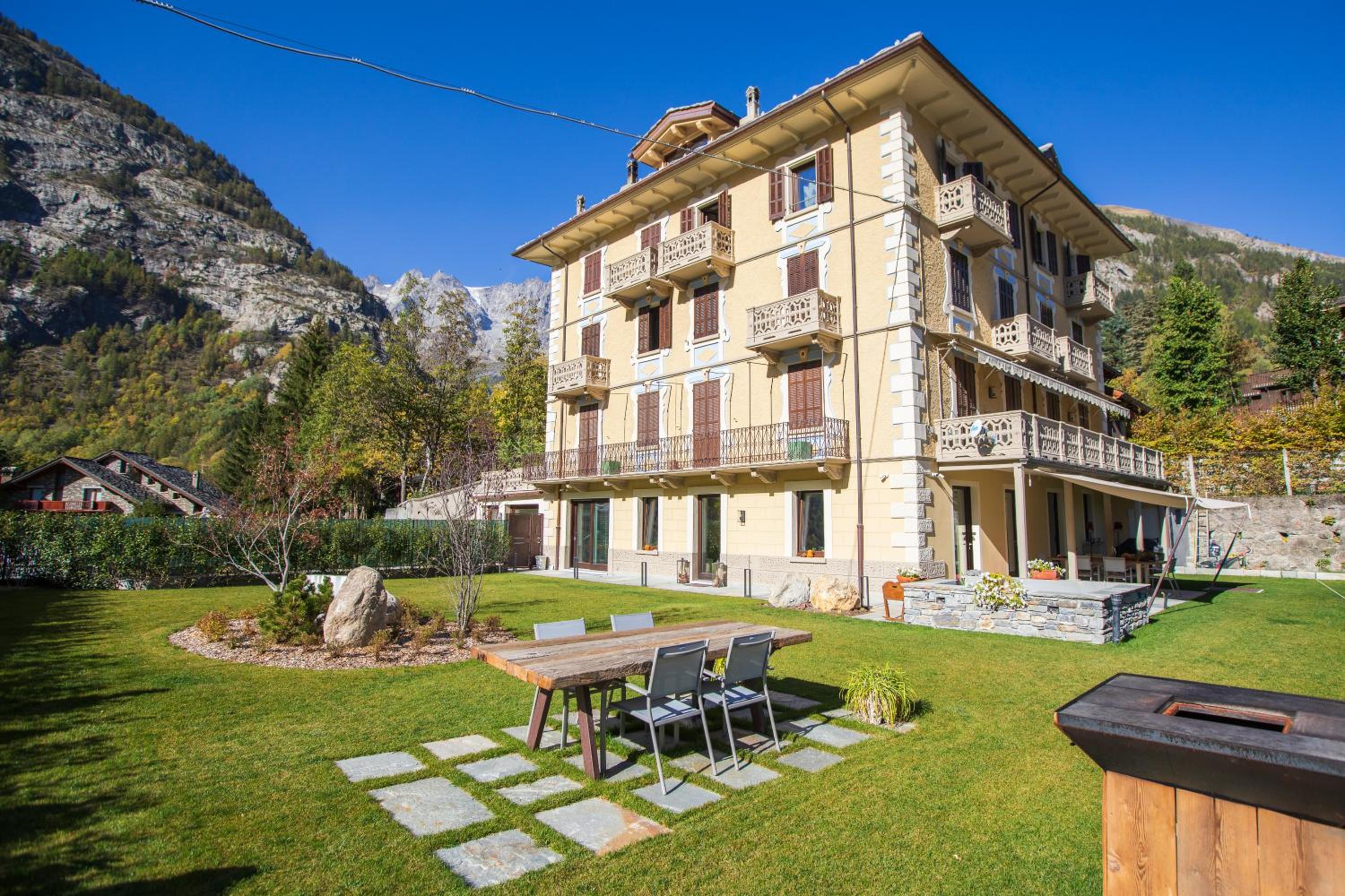 MAISON IDA