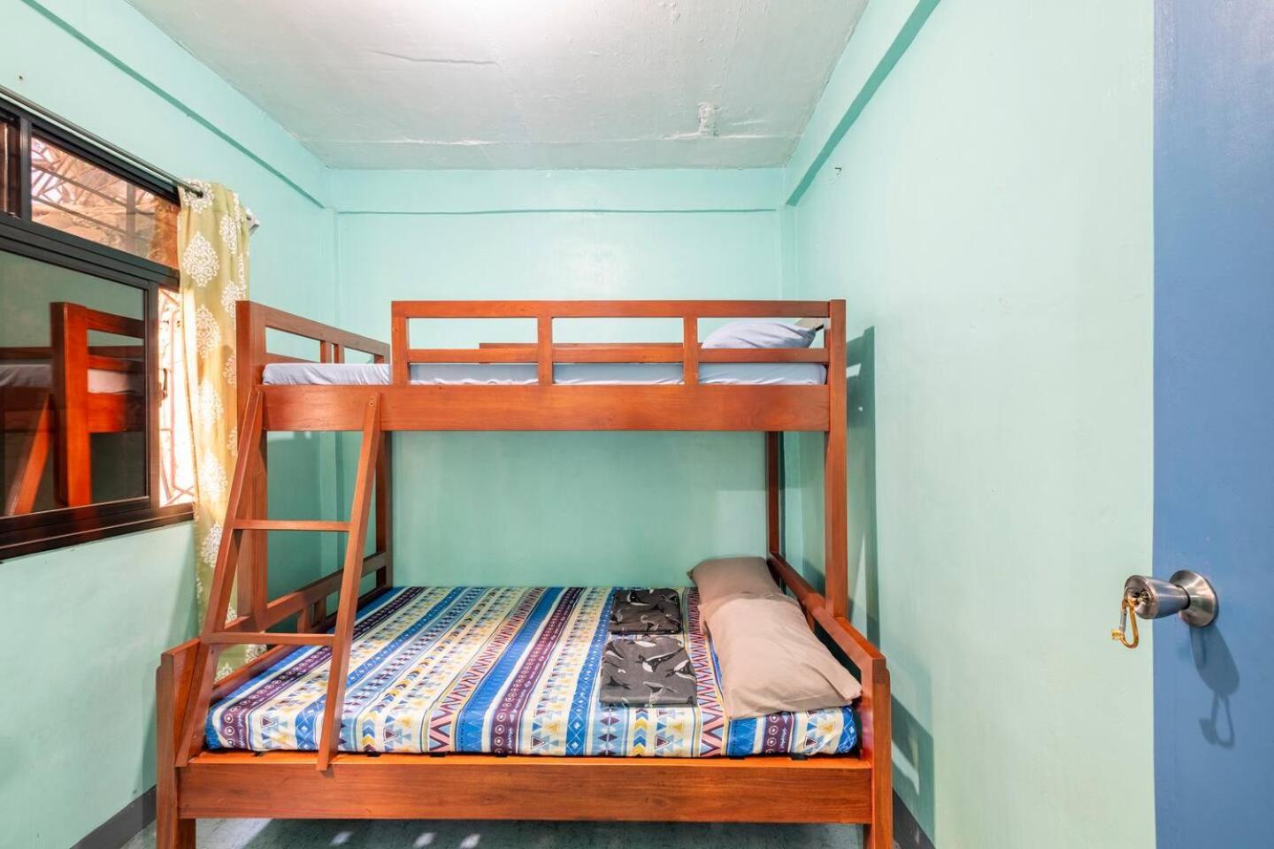 Rex Apartment Homestay Vigan simple 2 units