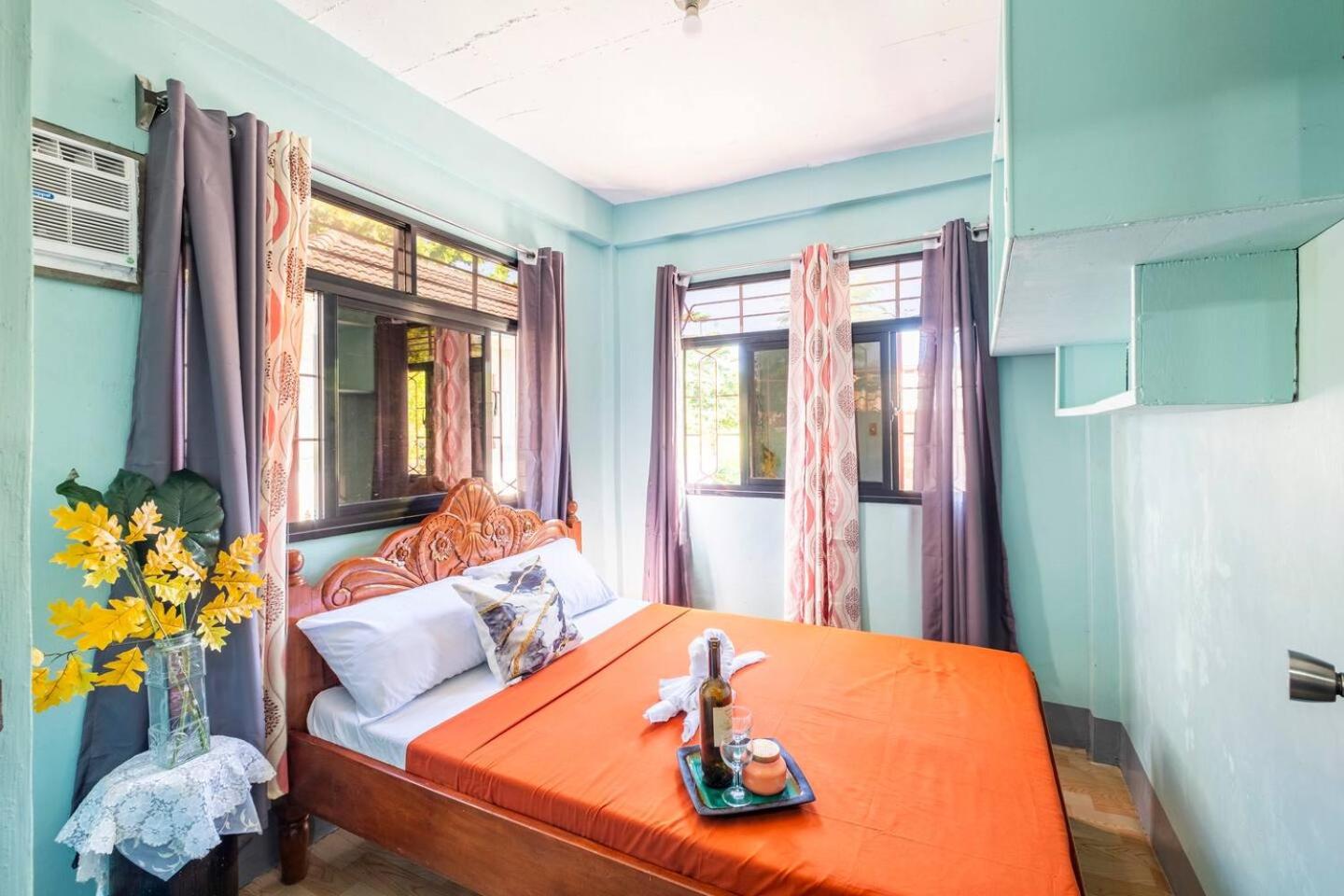 Rex Apartment Homestay Vigan simple 2 units